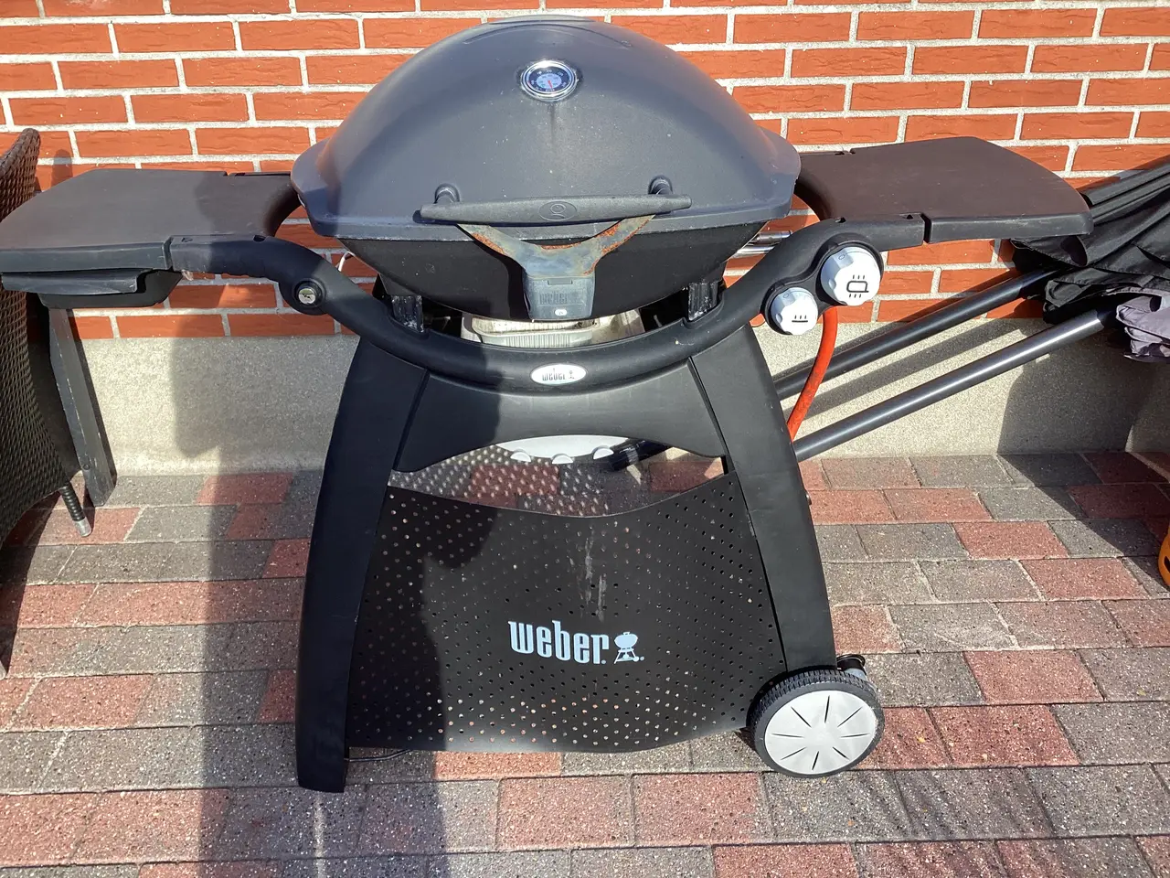 Billede 2 - Weber 3200 gasgrill