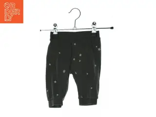 Bukser fra H&M (str. 62)