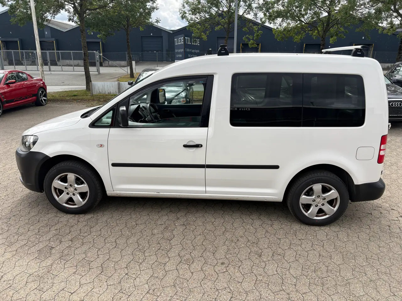 Billede 8 - MOMSFRI VW Caddy 1,2i BENZIN
