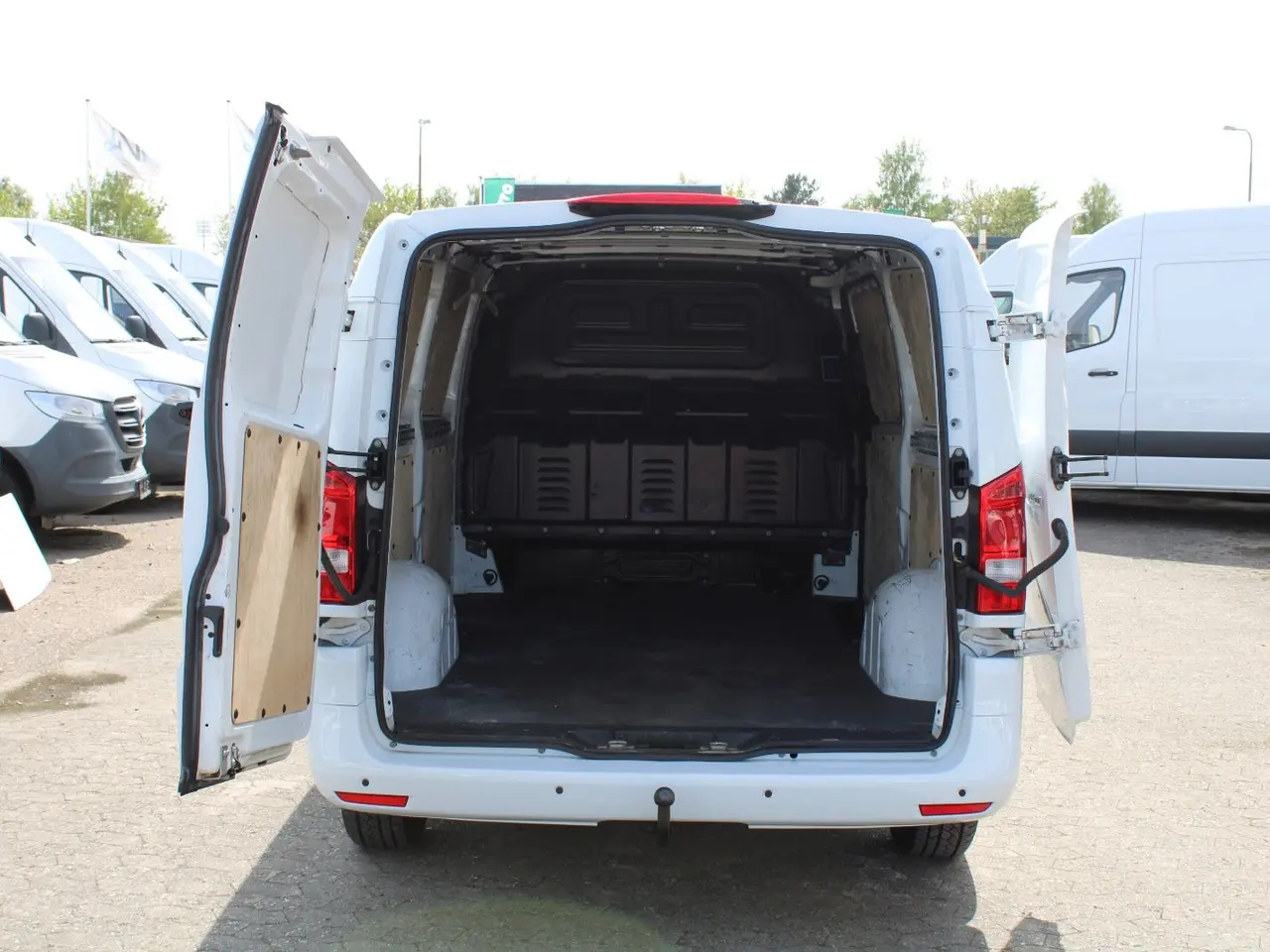 Billede 9 - Mercedes Vito 114 2,0 CDi Kassevogn aut. XL RWD
