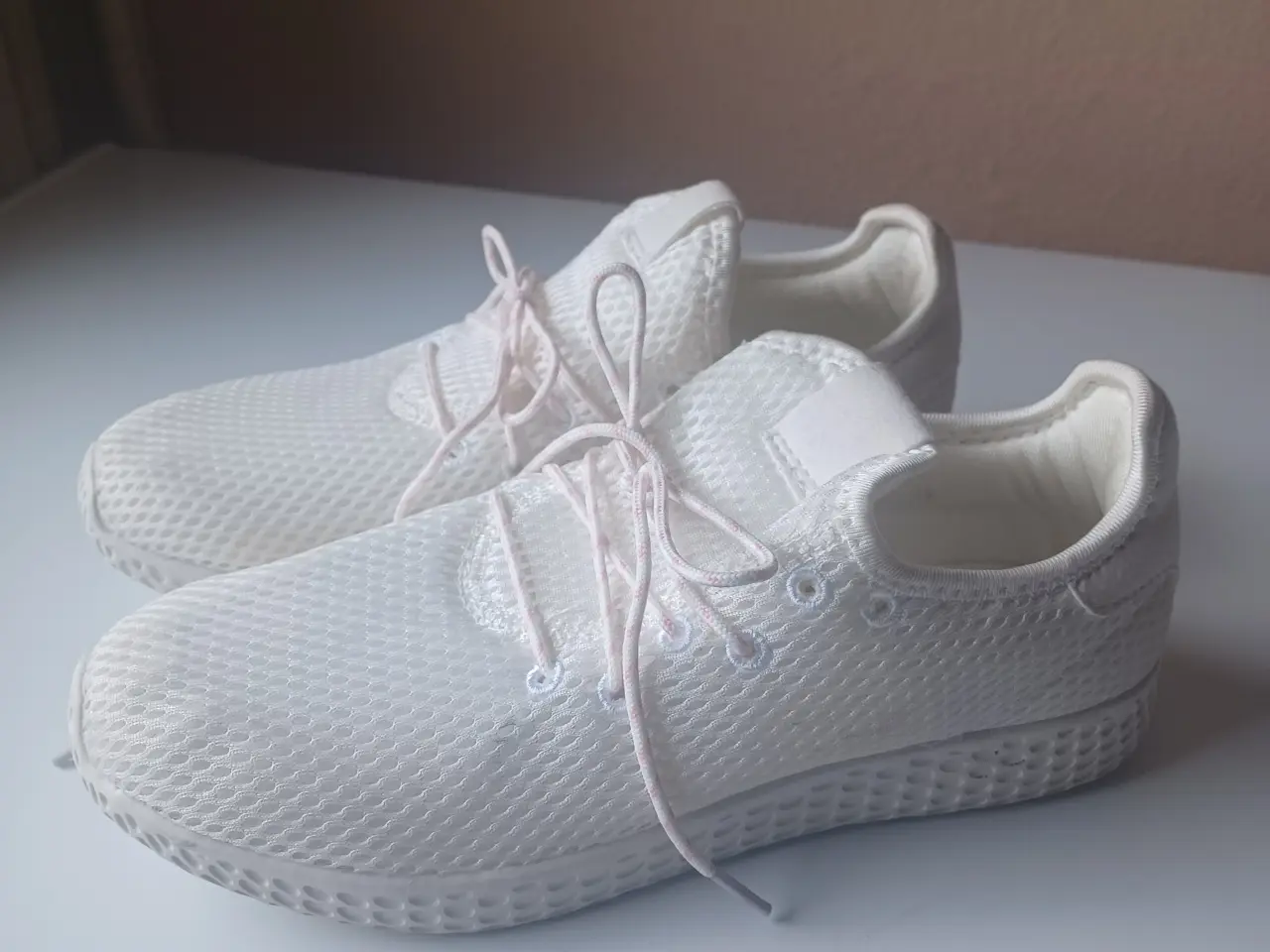 Billede 1 - Sneakers hvide str. 38