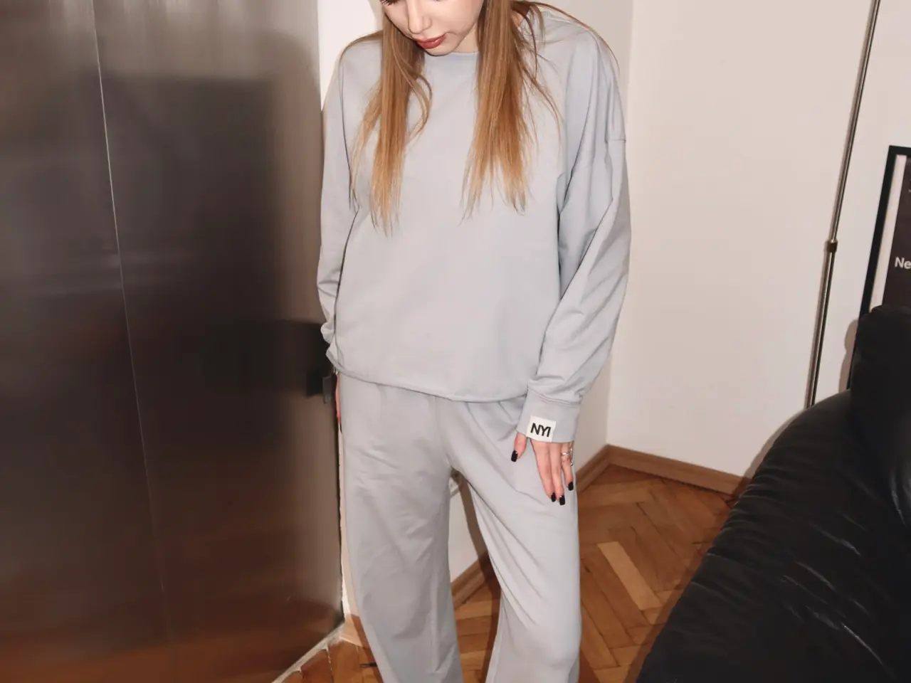 Billede 2 - Beige/ grå lounge / sweat sæt 