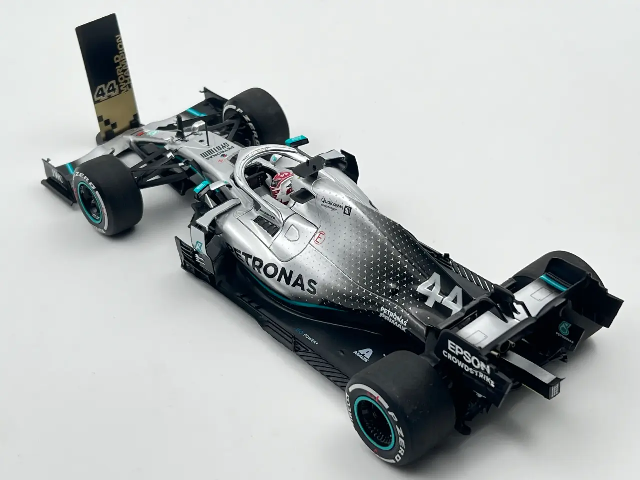 Billede 9 - 2019 Mercedes AMG Petronas M10 EQ Power+ #44  1:18
