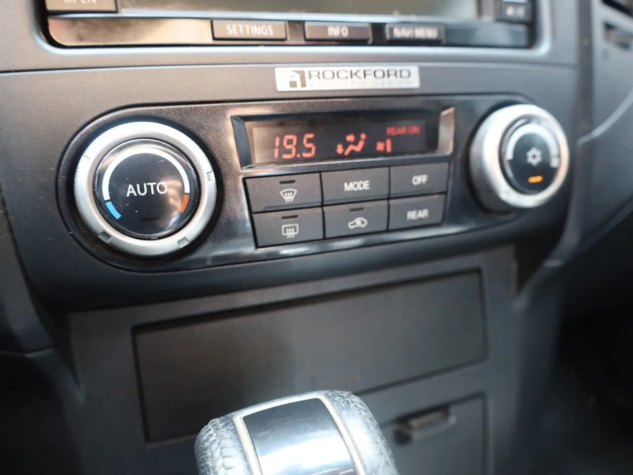 Billede 14 - Mitsubishi Pajero 3,2 DI-D Instyle aut.