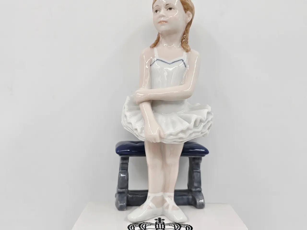 Billede 1 - Royal Copenhagen Figur Den Lille Ballerina nr. 137. sortering 1