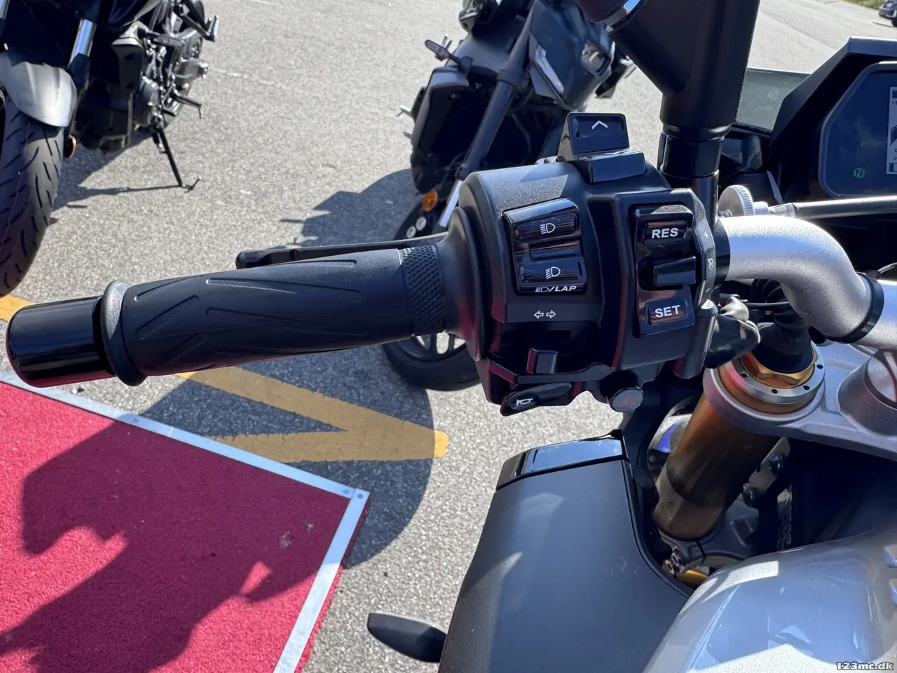 Billede 5 - Yamaha MT-10 SP