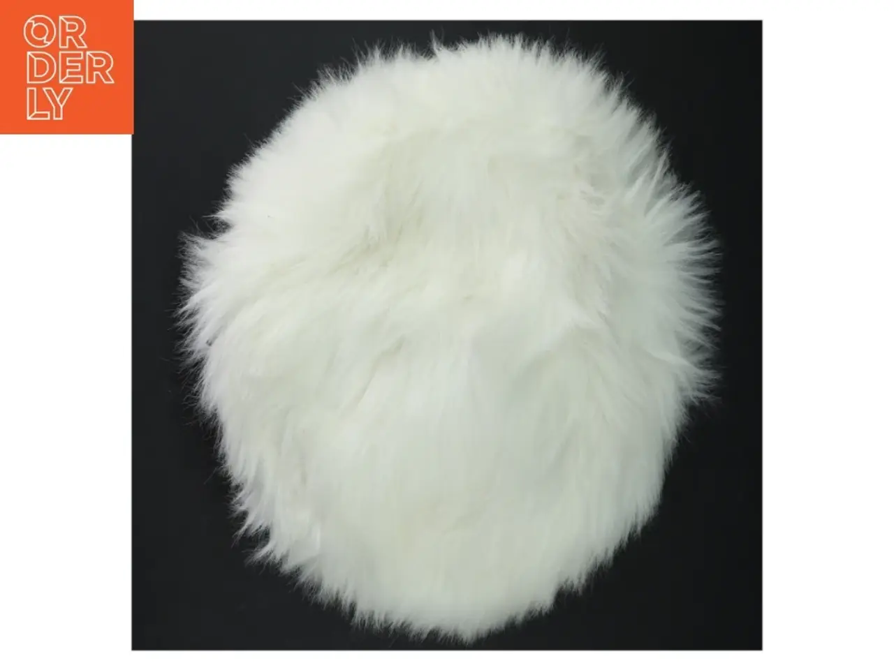Billede 3 - Hvid pels hat (str. Ø. 30 cm)