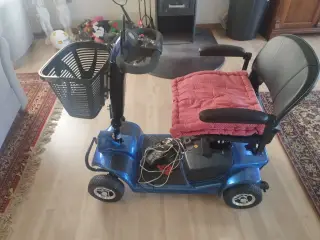 Handicapscooter billigt til salg