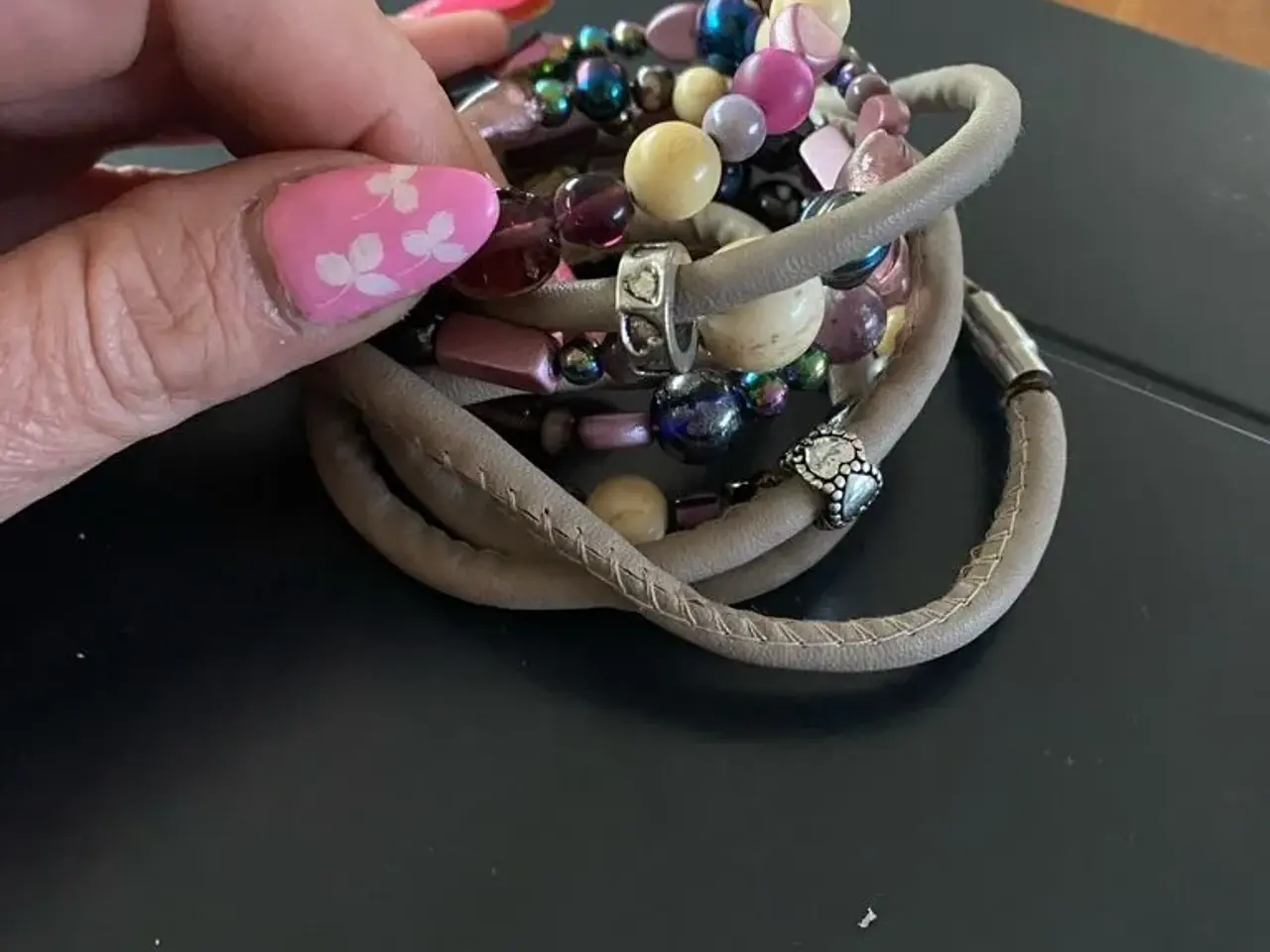 Billede 14 - Flotte armbånd