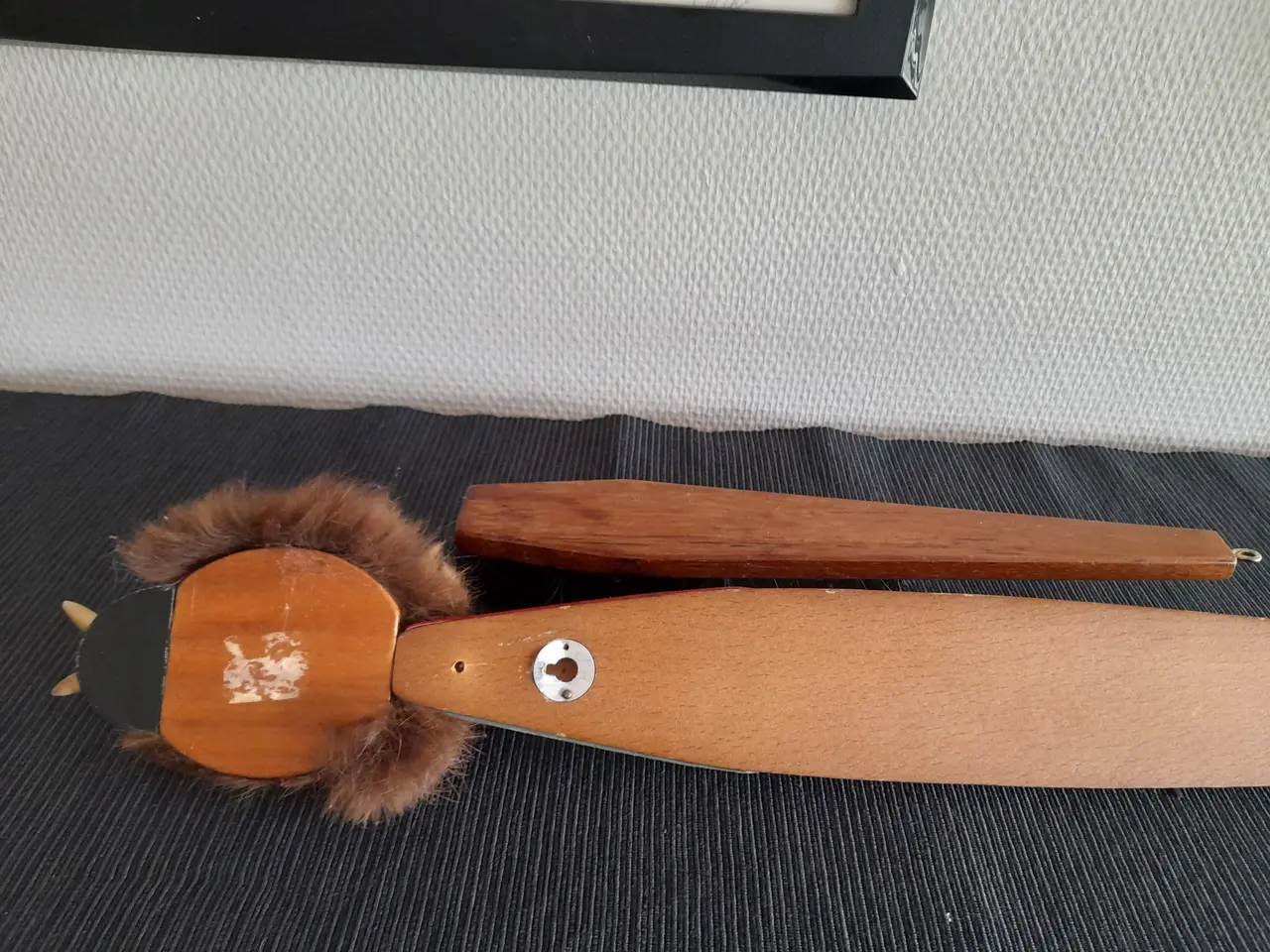 Billede 5 - Retro træfigur/ klædebørste.