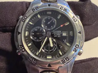  Flot Citizen Chronograph Ur