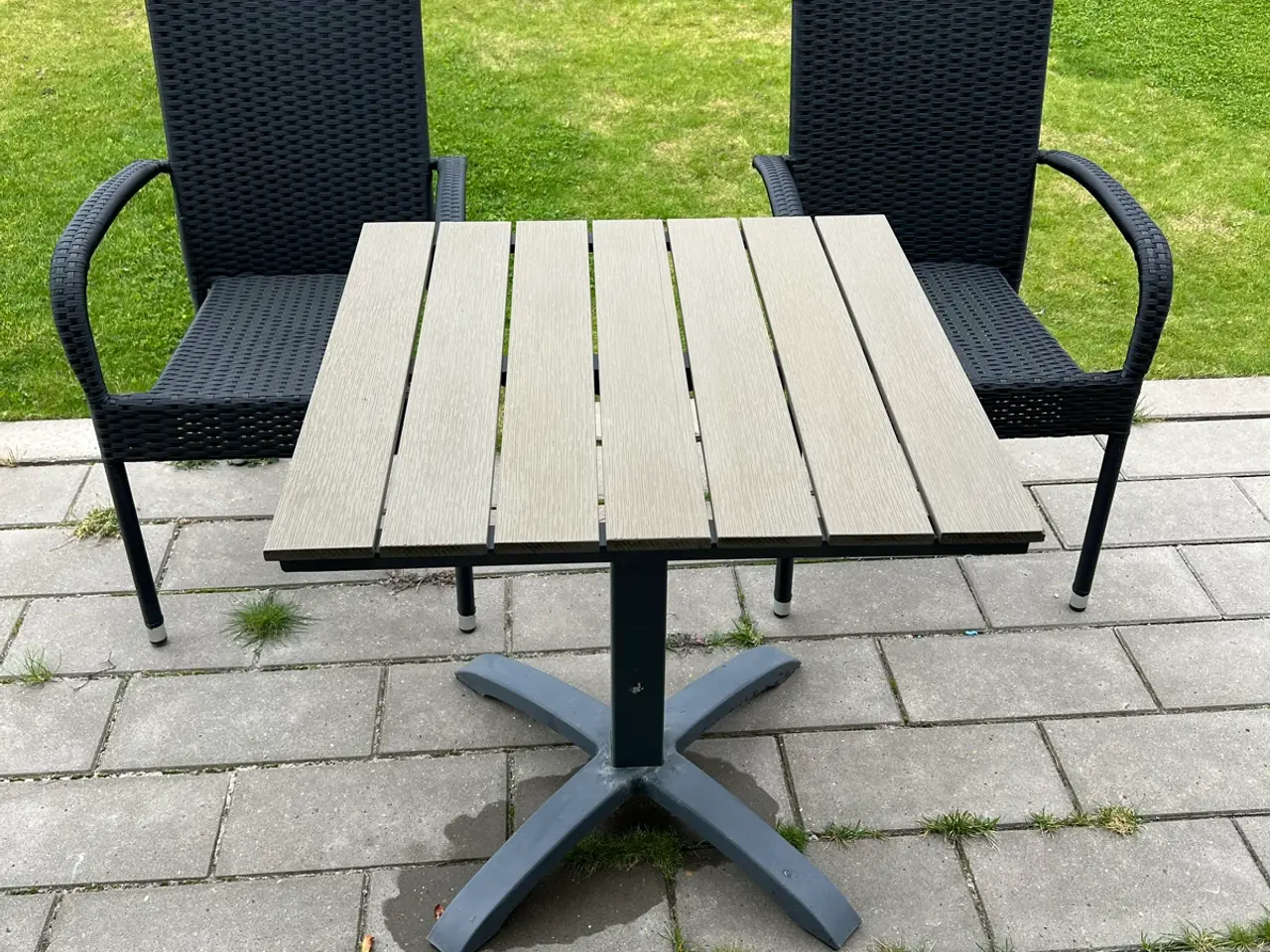 Billede 1 - Havebord og havestole
