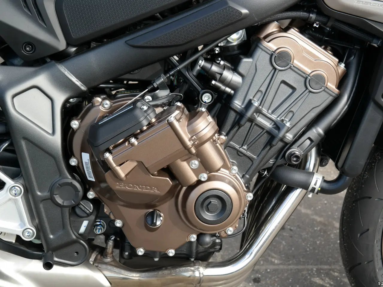 Billede 11 - Honda CB 650 RC MC-SYD BYTTER GERNE