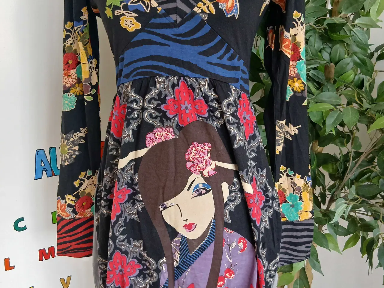 Billede 1 - Kjole. Desigual. Medium/38