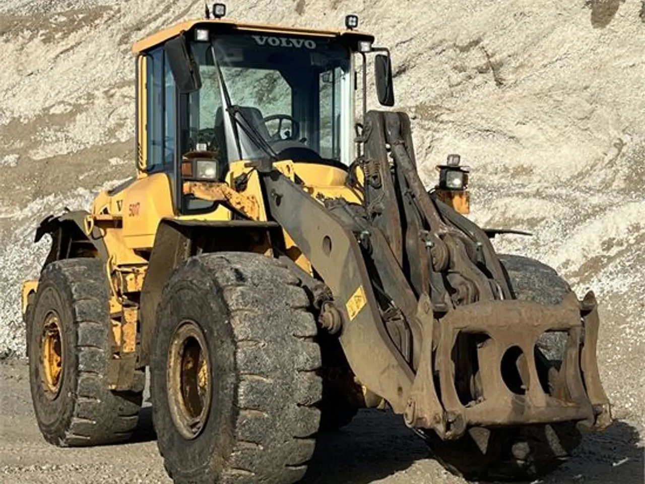 Billede 14 - Volvo L120 F - 21 ton - Motor/Engine 8000 timer- Video