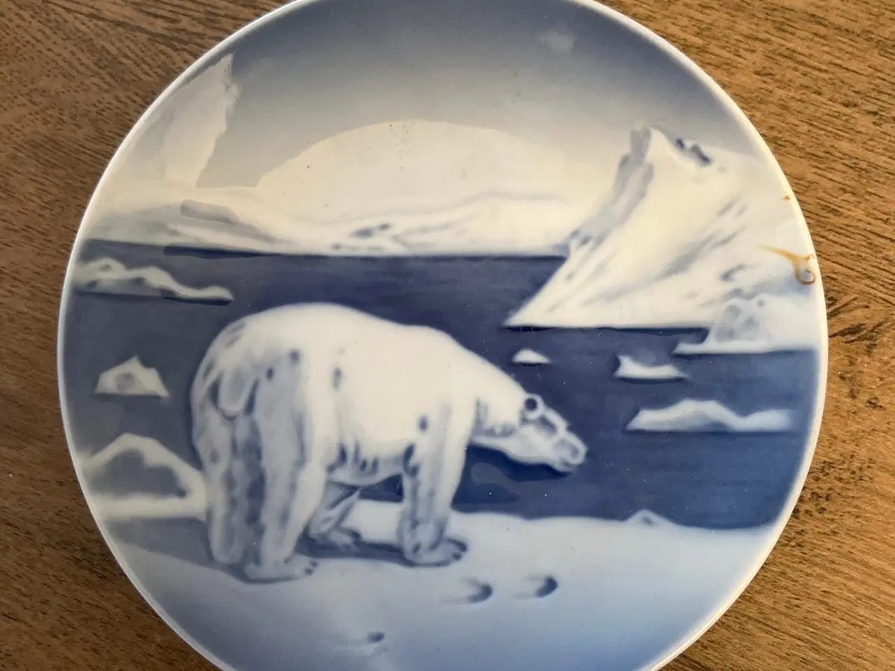 Billede 1 - Royal Copenhagen isbjørn platte 4366