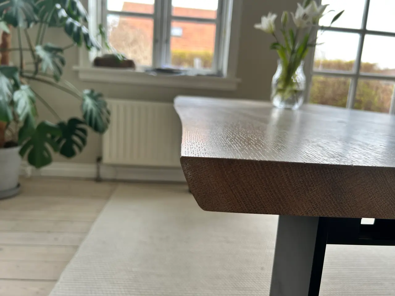 Billede 3 - Massiv eg spisebord