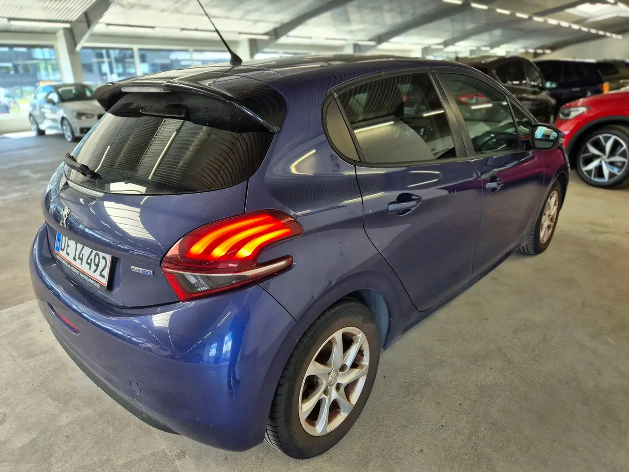 Billede 4 - Peugeot 208 1,6 BlueHDi Envy Sky 100HK 5d