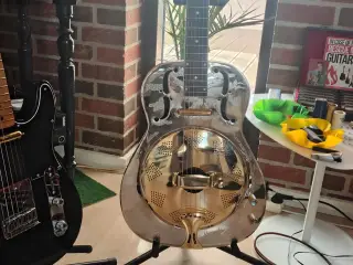 Harley Benton Custom Line CLR-ResoElectric