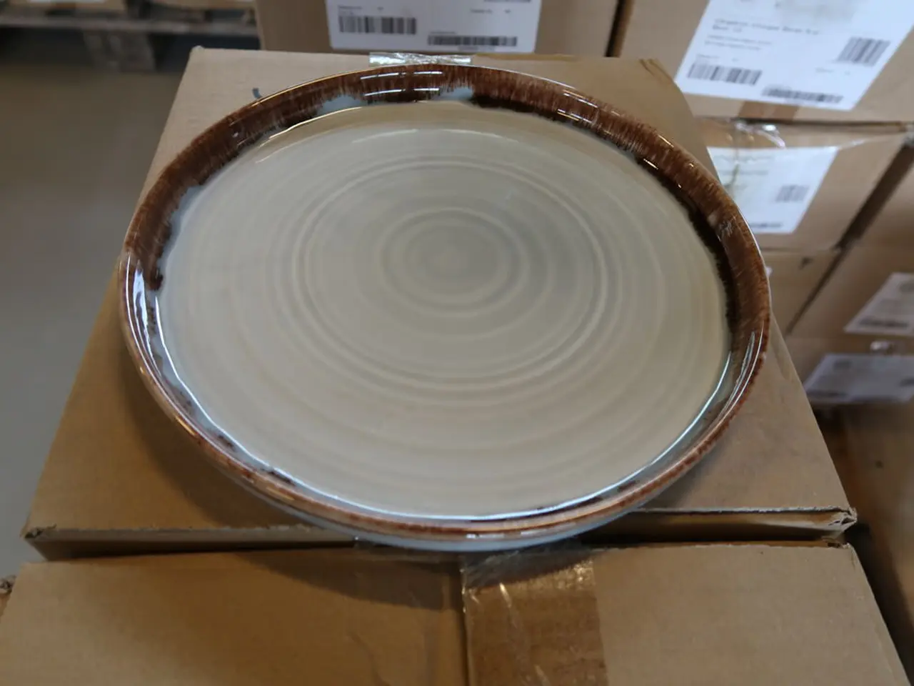 Billede 4 - 25 stk. Dudson Harvest flad tallerken uden fane, grå, ø21 cm