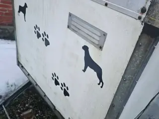 Hundetrailer sælges 