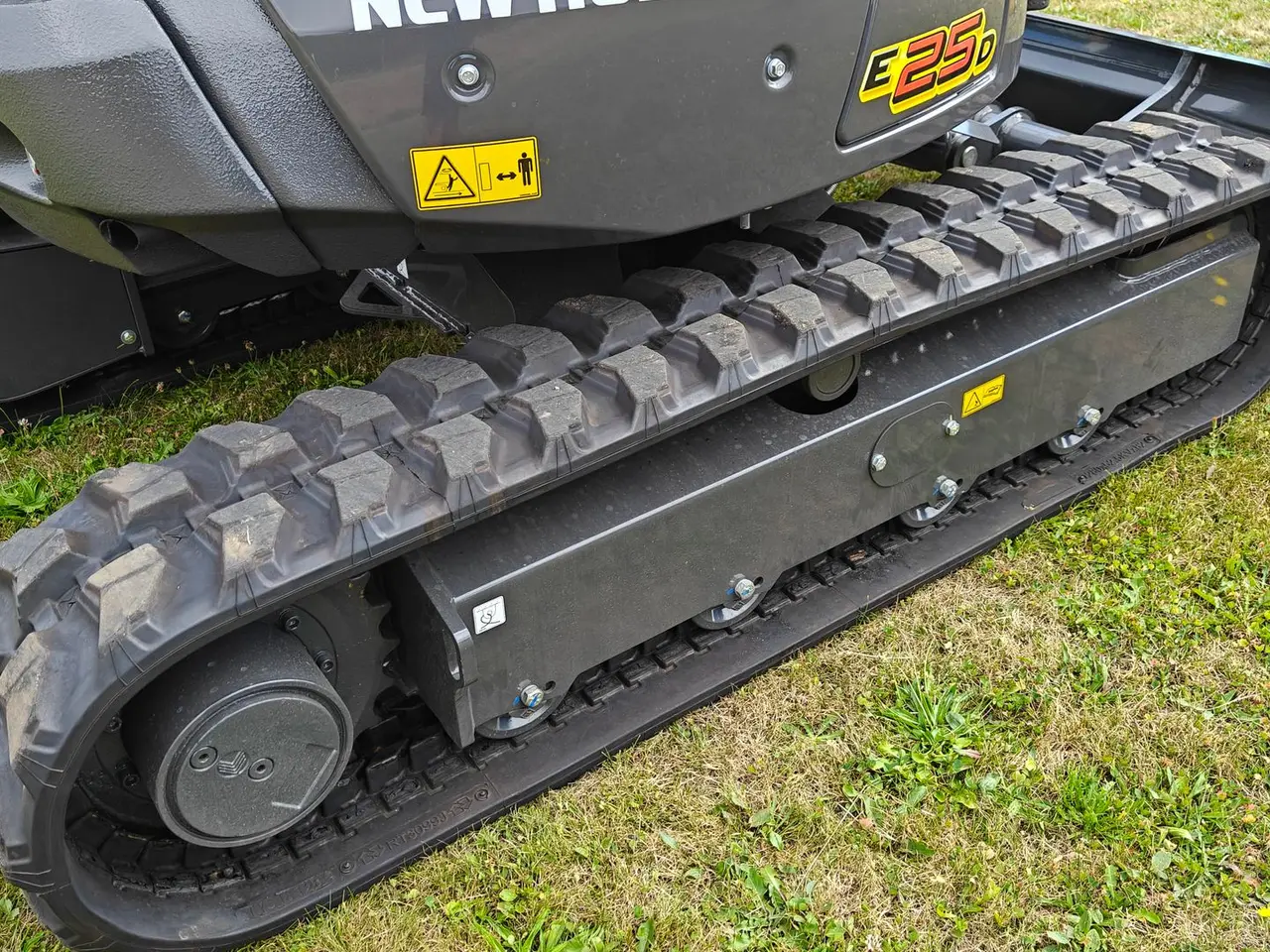 Billede 14 - New Holland E25D