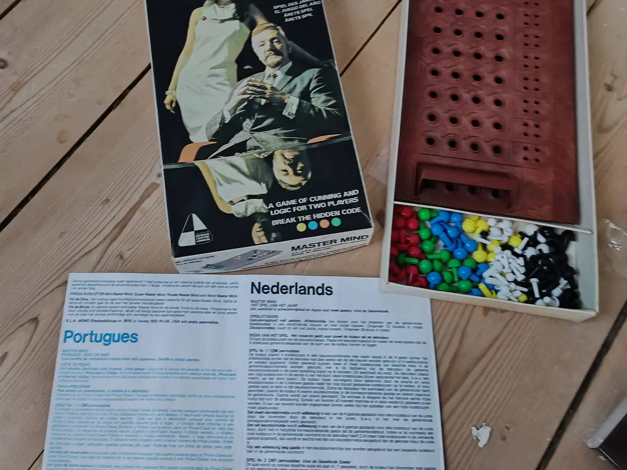 Billede 1 - Gammelt retro Master Mind Brætspil Mastermind
