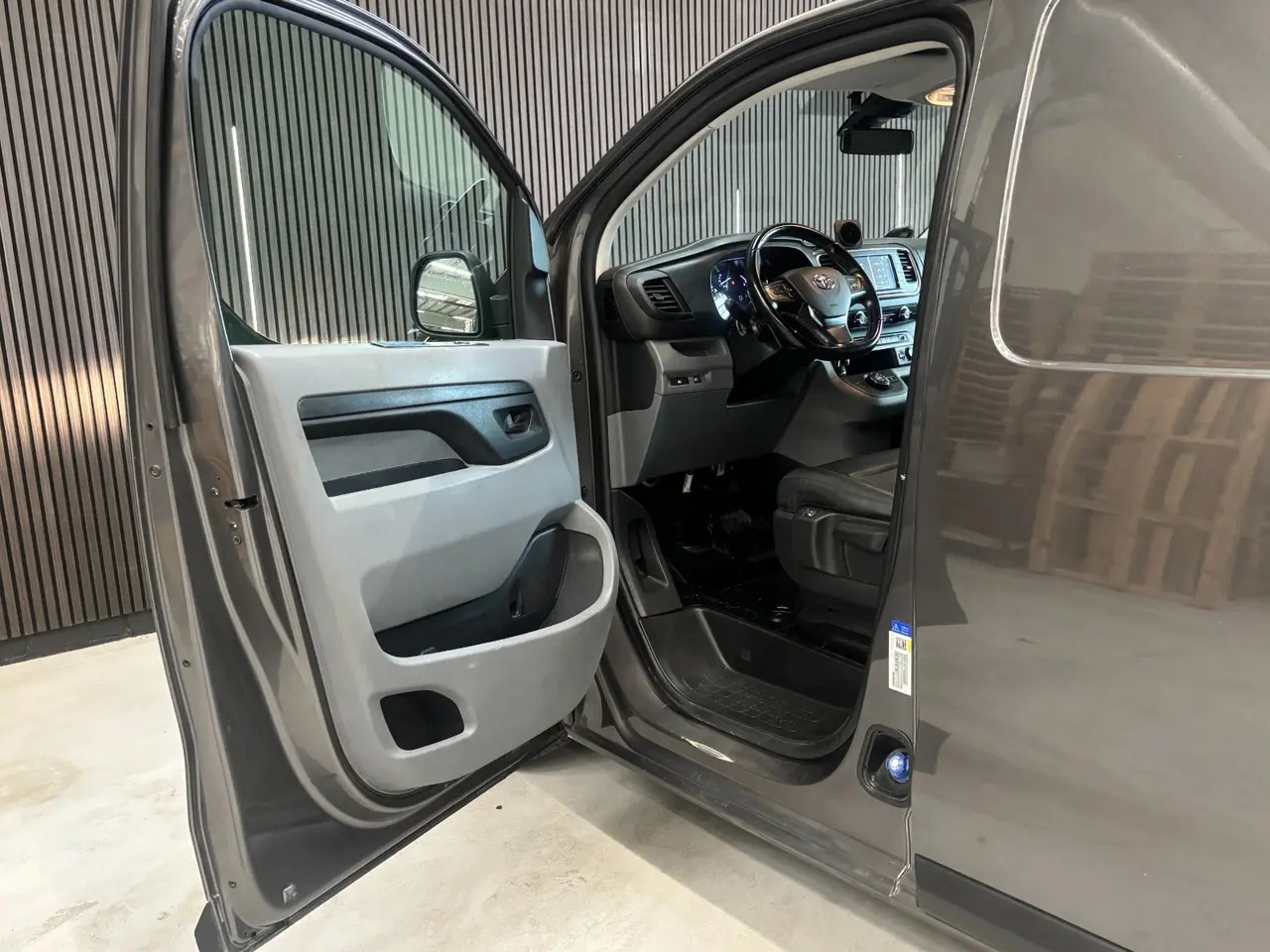 Billede 10 - Toyota ProAce 2,0 D 144 Medium Master aut.