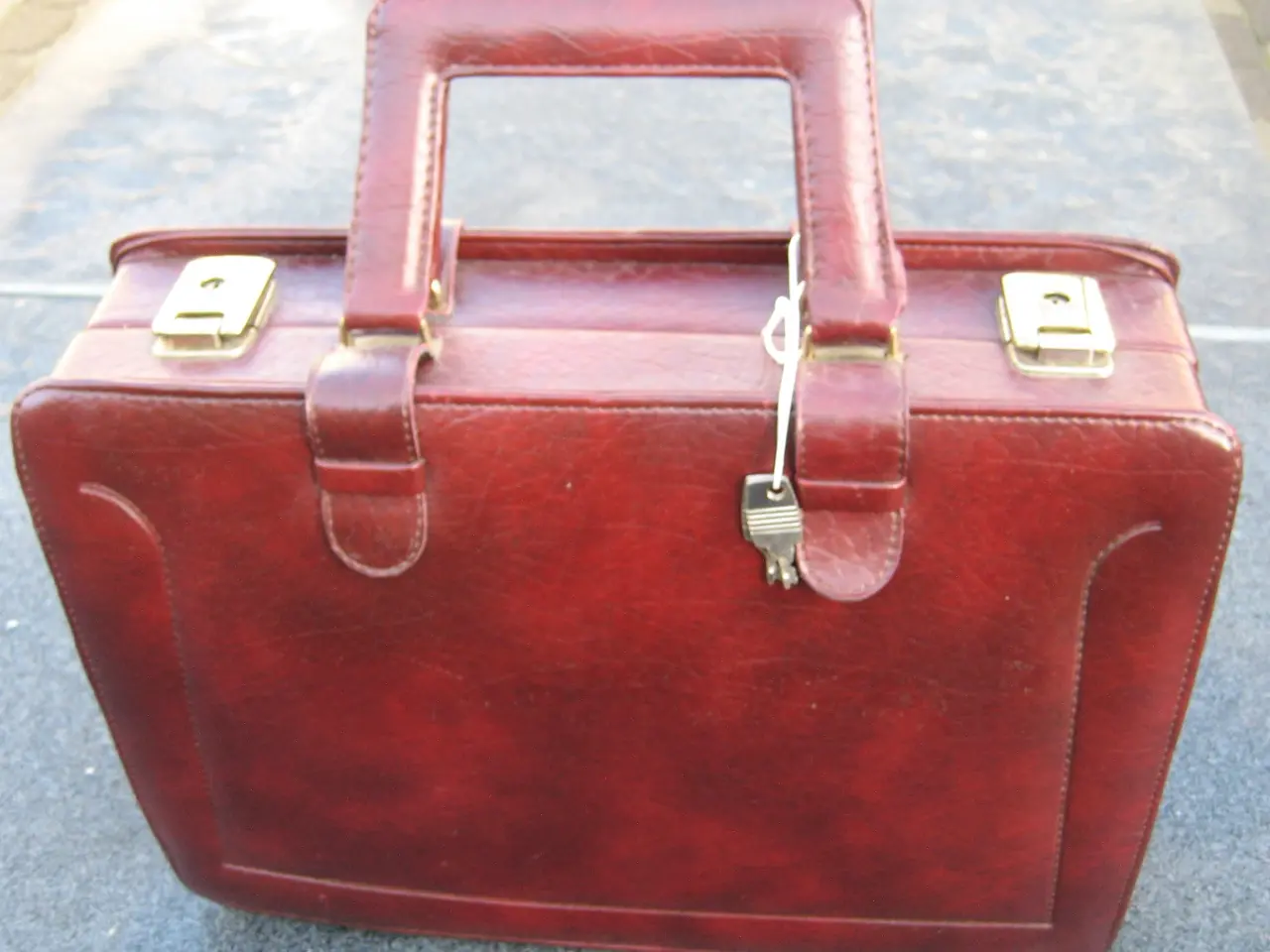 Billede 1 - Weekendtaske, Beautyboks eller rejsetaske
