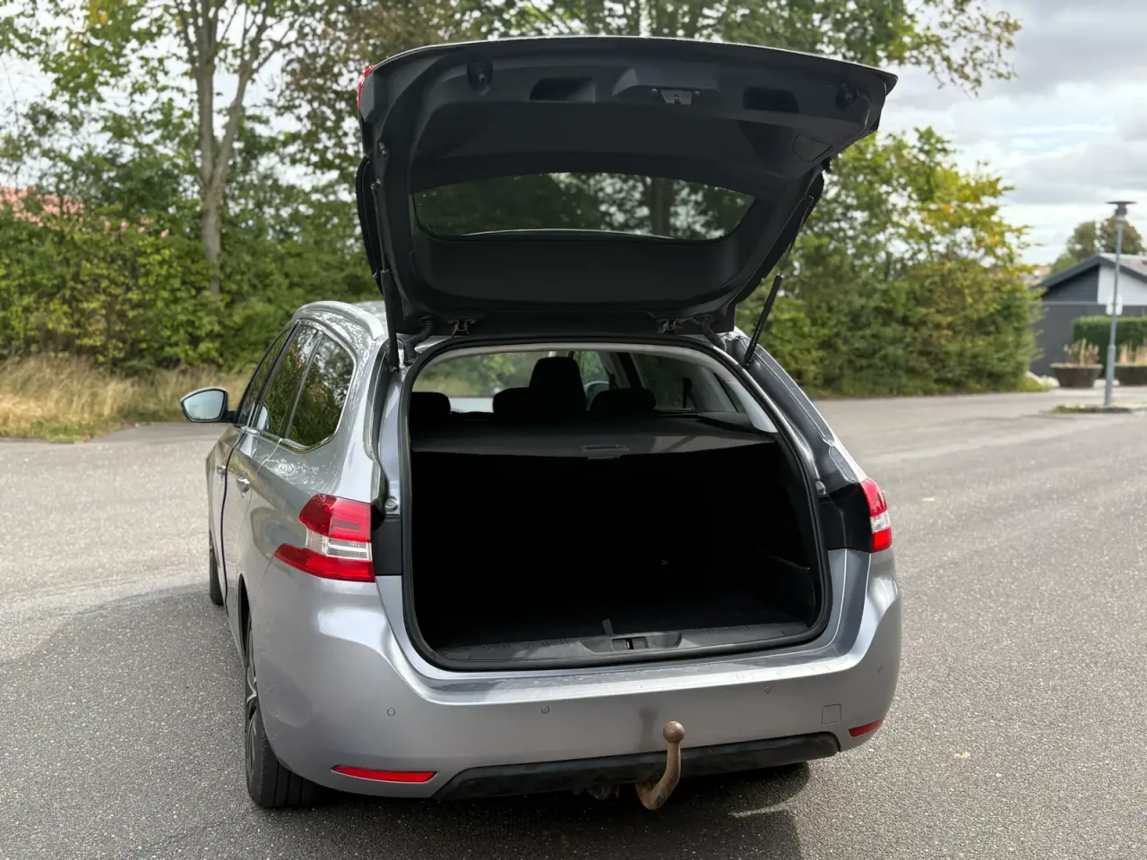Billede 5 - Frisk nysynet  Peugeot 308 1.6 BlueHDi  