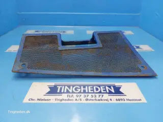 Ford 7710 Grill R. D5NN10N333C