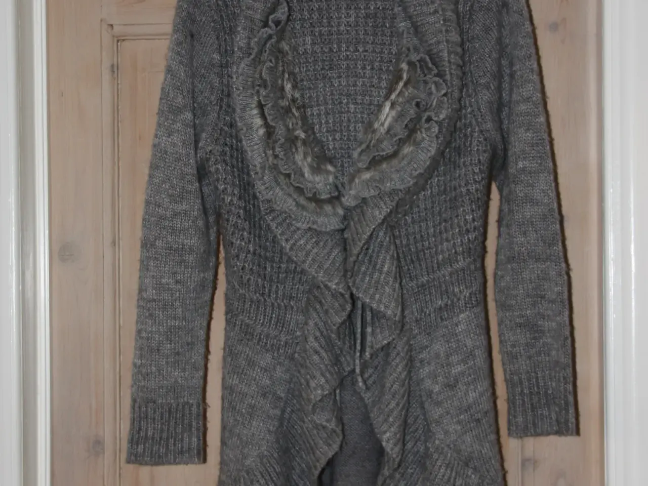 Billede 2 - Cardigan In Front str. S 70% acrylic 30% wool