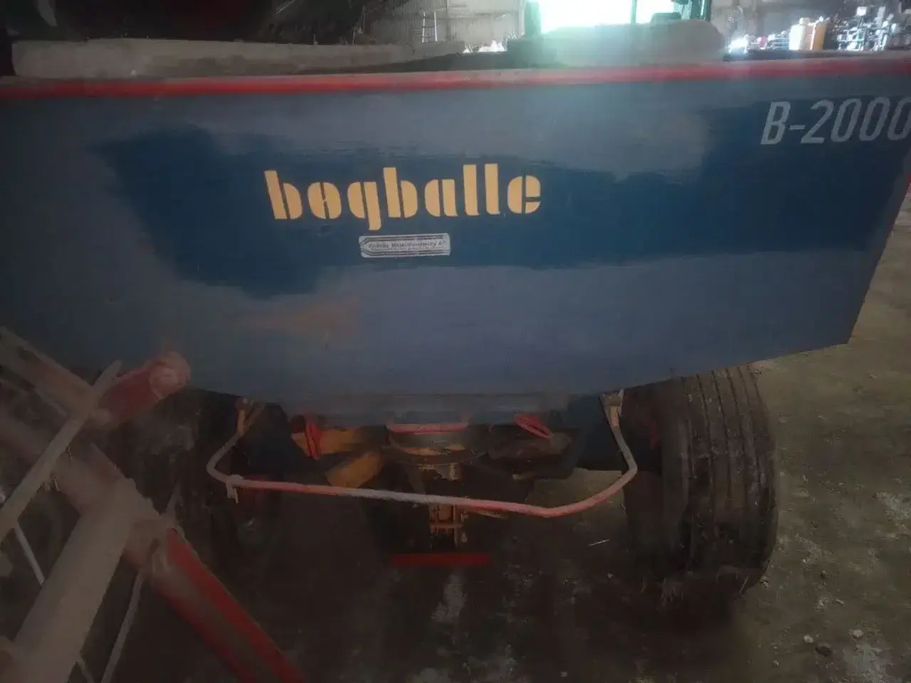 Billede 6 - Bøgballe Gødningsspreder B 2000 bugseret