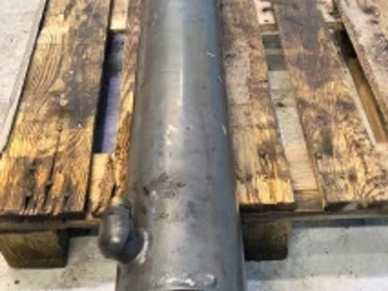 Billede 16 - New Holland LB115B Cylinder 85800830