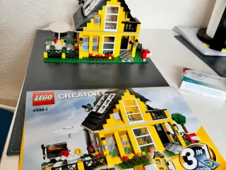 Lego huse af typen Creator. kr. 200 pr. hus