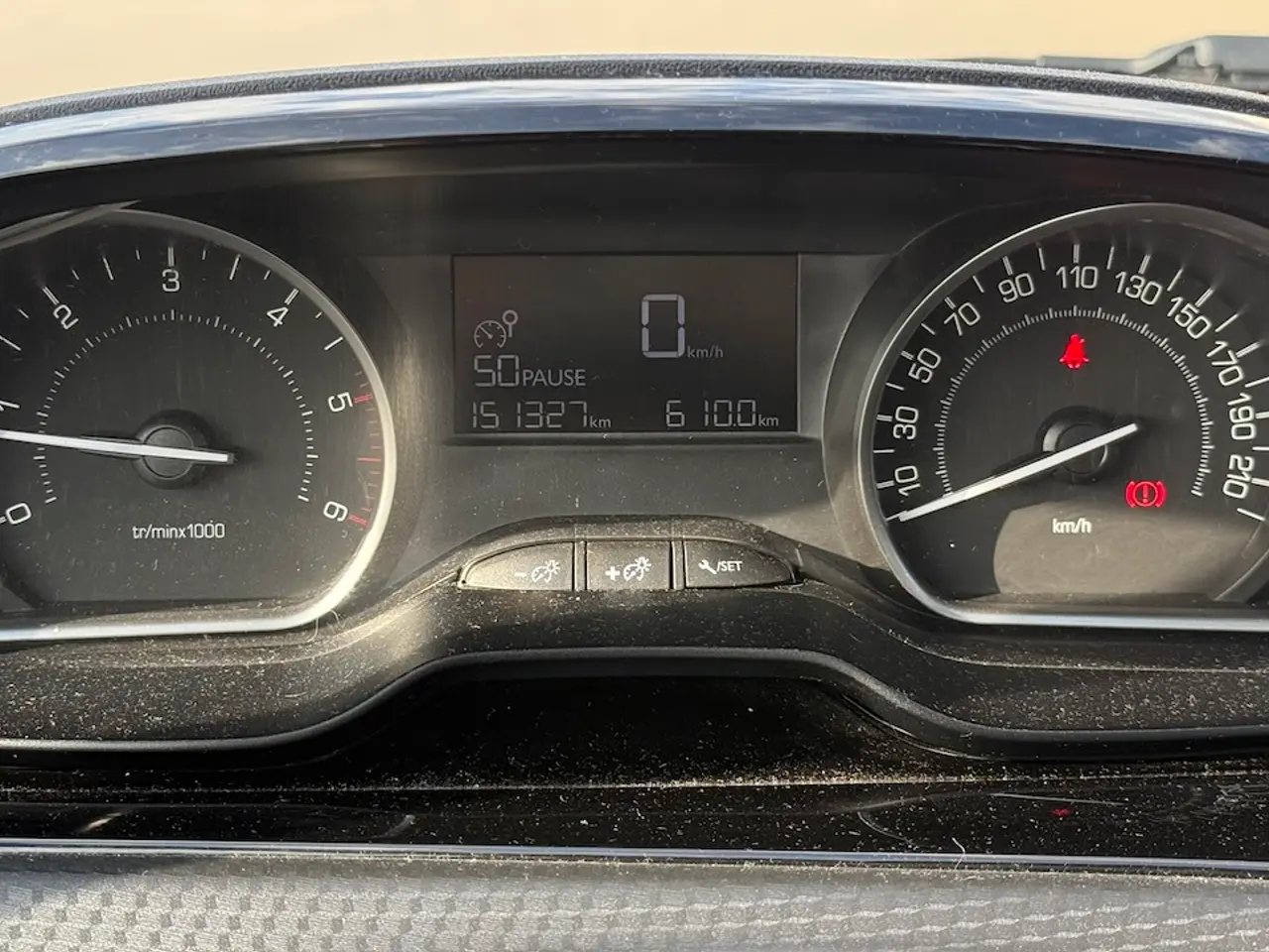 Billede 19 - Peugeot 208 1,6 BlueHDi 100 Allure Sky