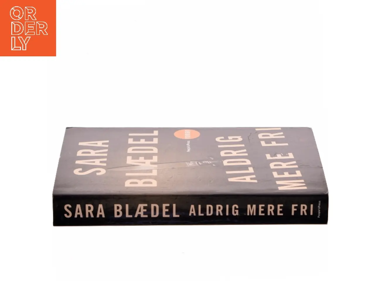 Billede 2 - Aldrig mere fri af Sara Blædel (Bog)