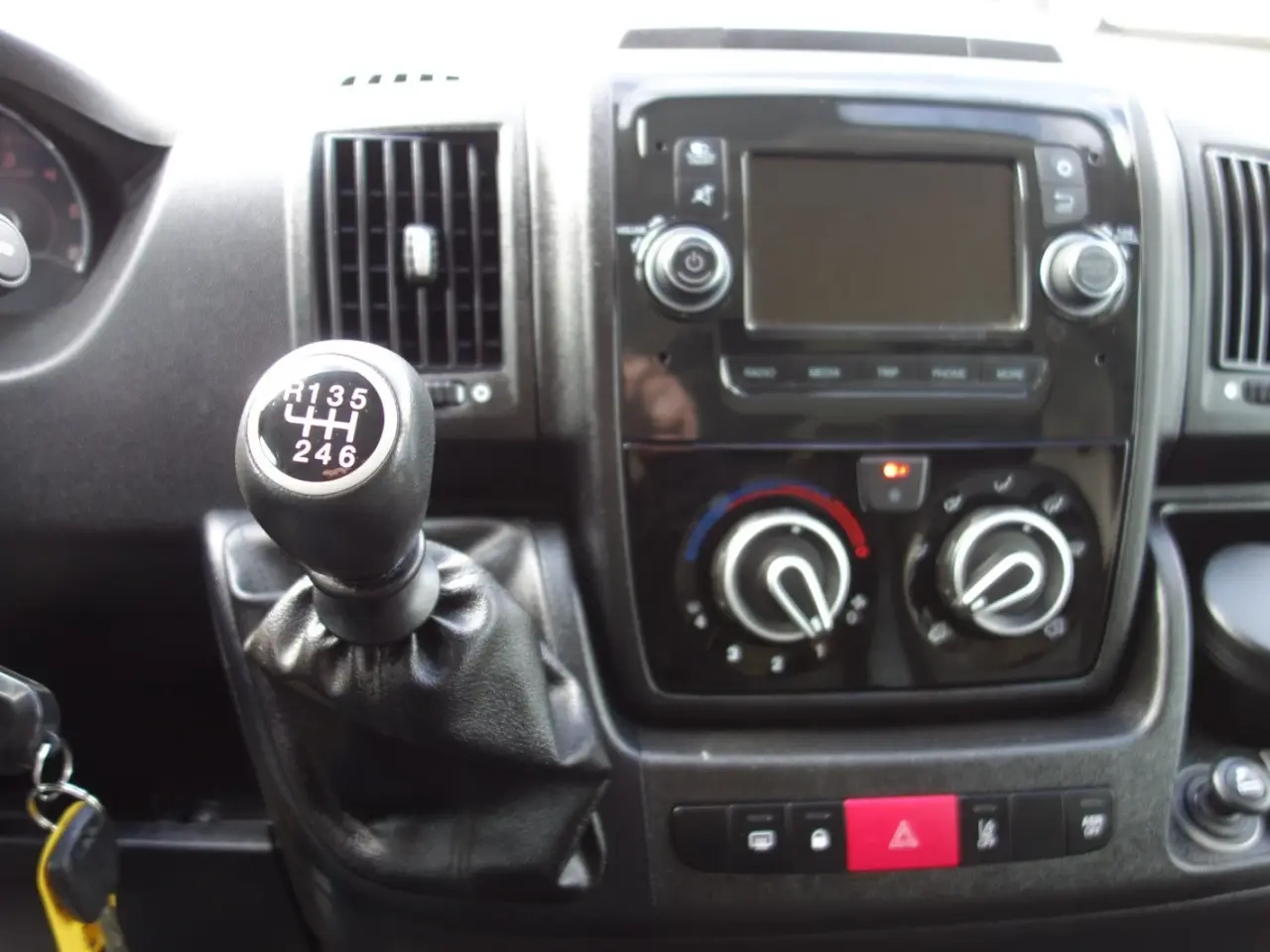 Billede 14 - Fiat Ducato 35 2,3 MJT 140 Kassevogn L2H2 Pro+
