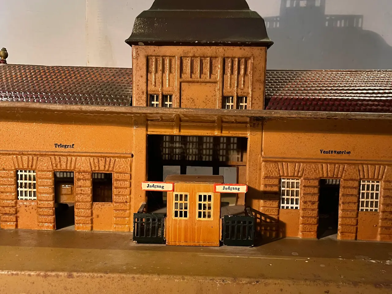 Billede 7 - Gl. Märklin blikstation til spor 0 og 1