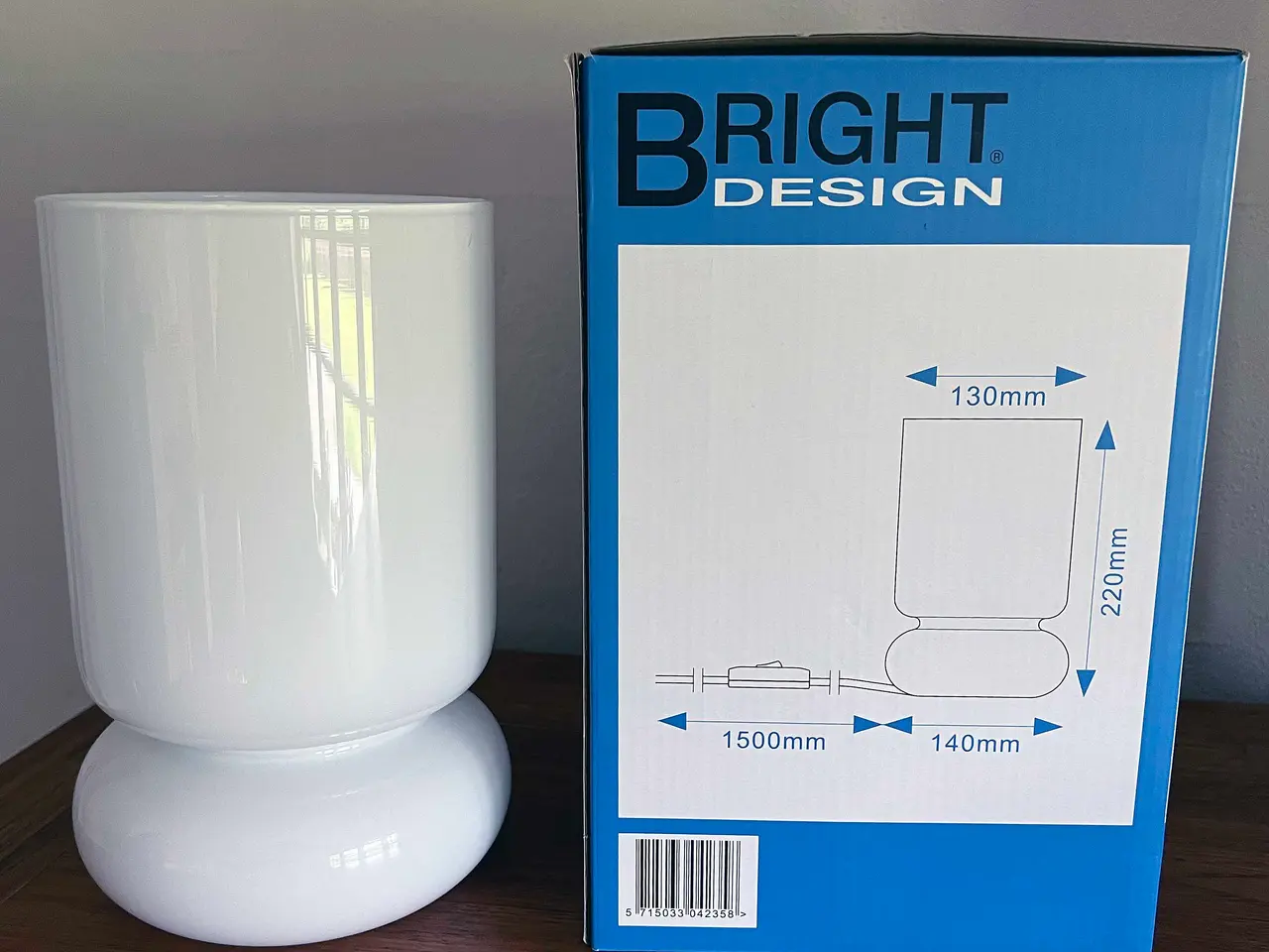 Billede 2 - Opalglas bordlampe – ny