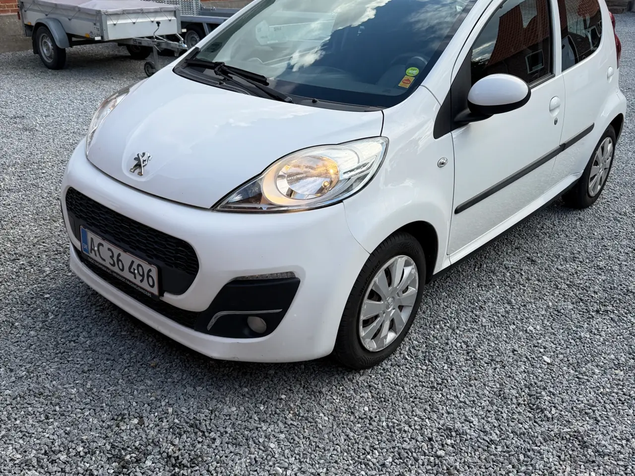Billede 1 - Peugeot 107, Lav KM