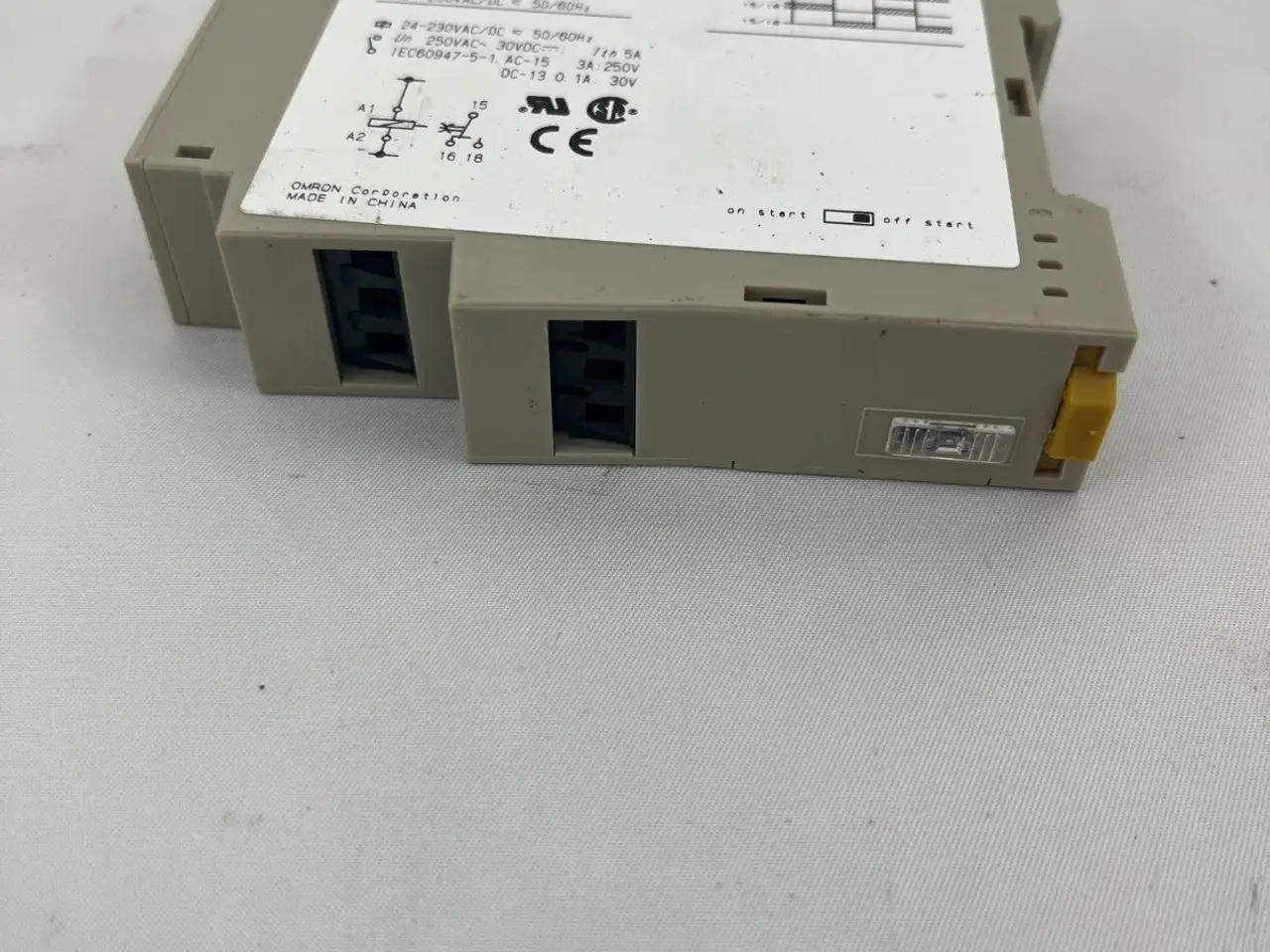 Billede 5 - Omron H3DE-F Timer relæ 24–230V AC/DC Multi-Range