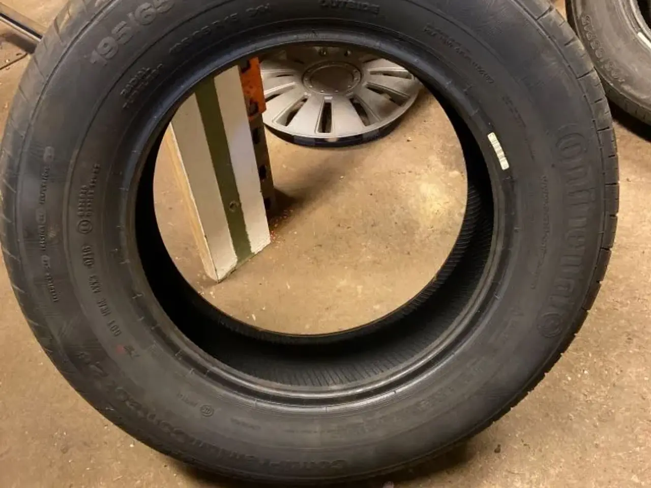 Billede 1 - 2stk Continental 195/65R15