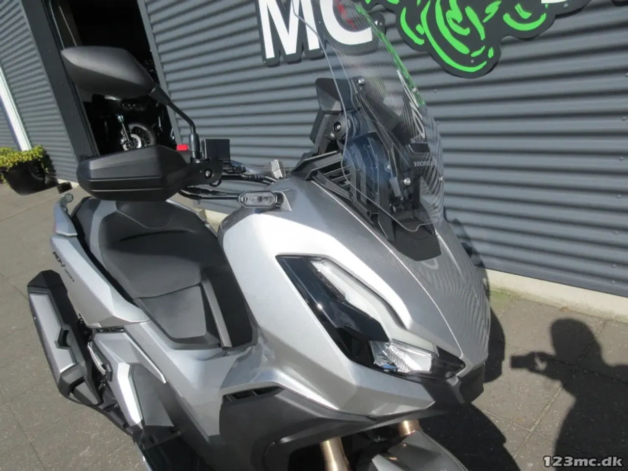 Billede 12 - Honda ADV 350 MC-SYD BYTTER GERNE 5 ÅRS GARANTI