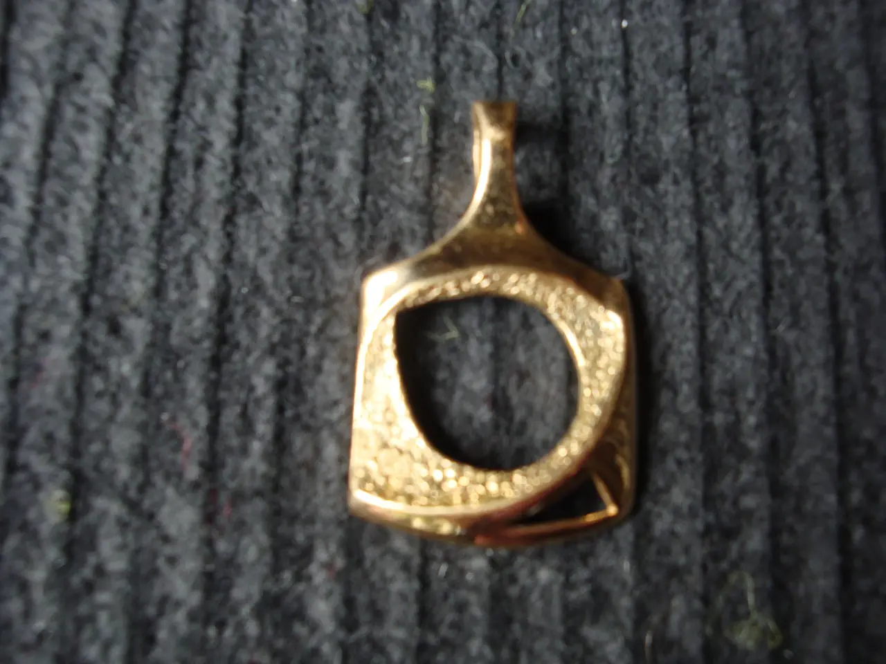 Billede 1 - Vedhæng Bronze