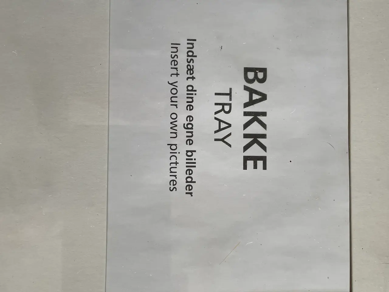 Billede 2 - Bakke med sort kant