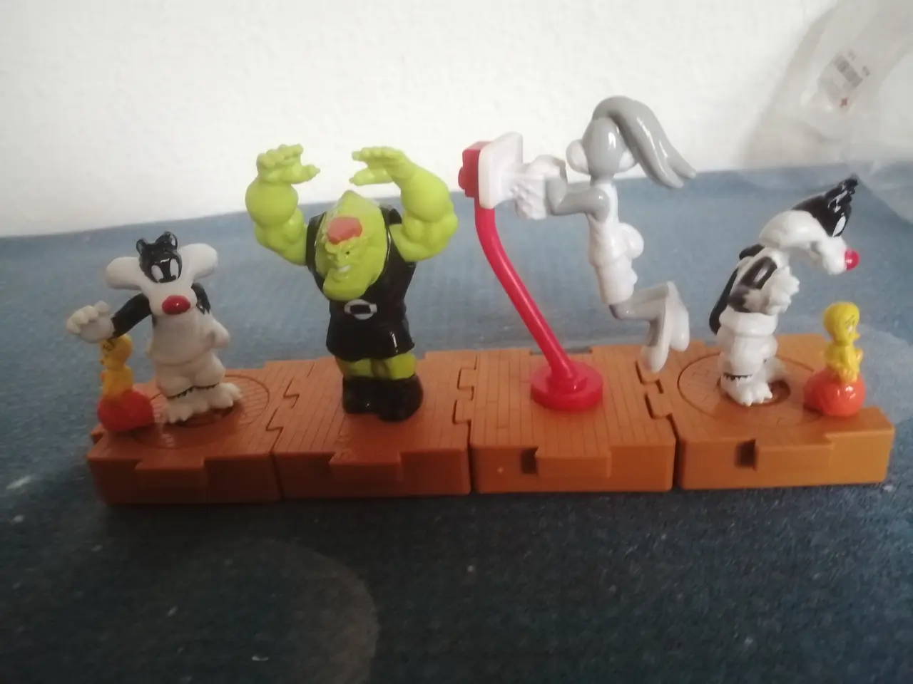 Billede 1 - 4 Fede Space Jam Figurer McDonalds