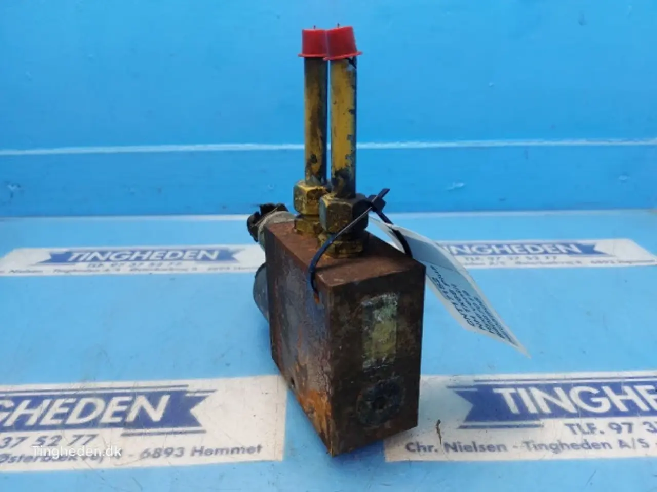 Billede 8 - New Holland TX68 Hydraulikventil 84097019
