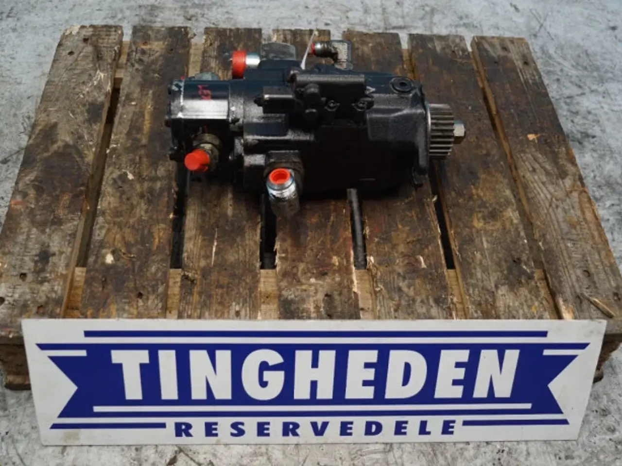 Billede 1 - MacDon D60 Hydraulikpumpe 187517