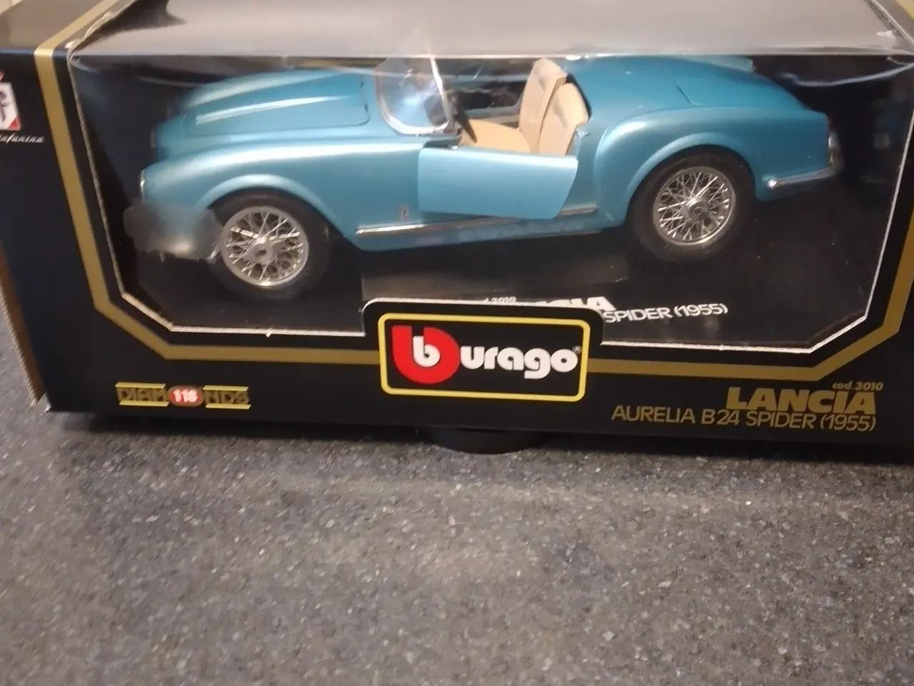 Billede 2 - Lancia- Aurelia B24 Spider (1955)  1:18